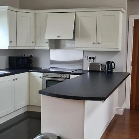 2 Apartment *
